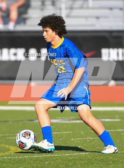 Thumbnail 3 in Yuma Catholic vs. Phoenix Country Day (AIA 3A Semifinal) photogallery.
