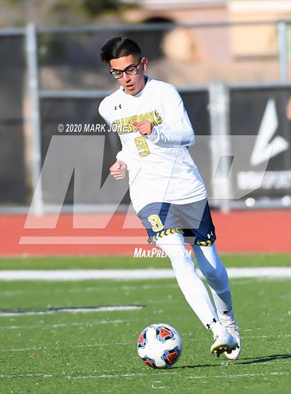 Thumbnail 3 in Yuma Catholic vs. Phoenix Country Day (AIA 3A Semifinal) photogallery.