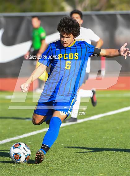 Thumbnail 3 in Yuma Catholic vs. Phoenix Country Day (AIA 3A Semifinal) photogallery.