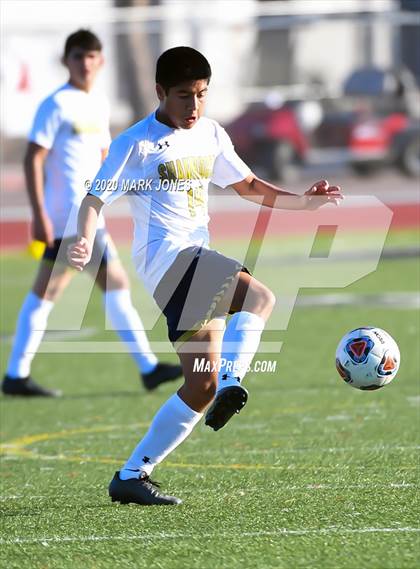 Thumbnail 3 in Yuma Catholic vs. Phoenix Country Day (AIA 3A Semifinal) photogallery.
