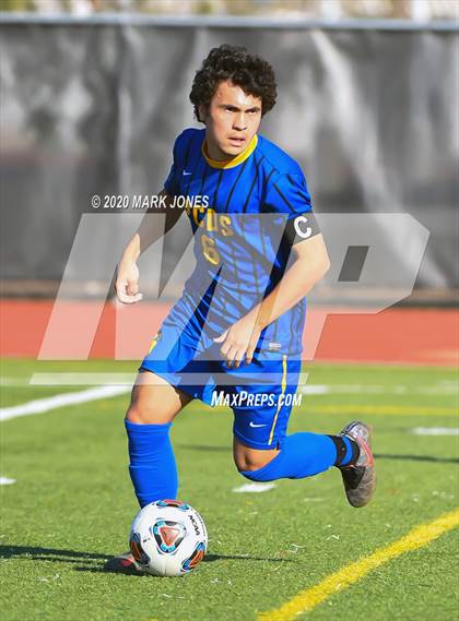 Thumbnail 3 in Yuma Catholic vs. Phoenix Country Day (AIA 3A Semifinal) photogallery.