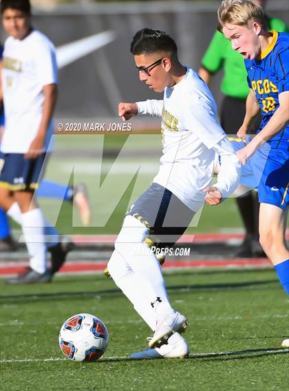 Thumbnail 2 in Yuma Catholic vs. Phoenix Country Day (AIA 3A Semifinal) photogallery.