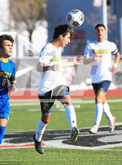 Thumbnail 1 in Yuma Catholic vs. Phoenix Country Day (AIA 3A Semifinal) photogallery.