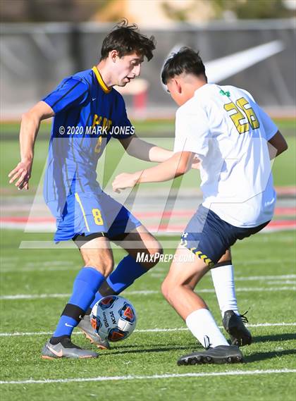 Thumbnail 2 in Yuma Catholic vs. Phoenix Country Day (AIA 3A Semifinal) photogallery.