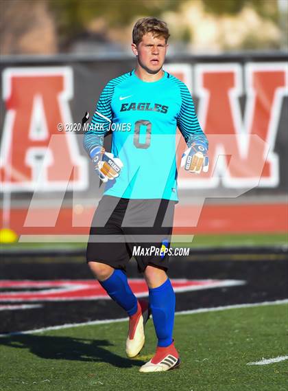 Thumbnail 1 in Yuma Catholic vs. Phoenix Country Day (AIA 3A Semifinal) photogallery.