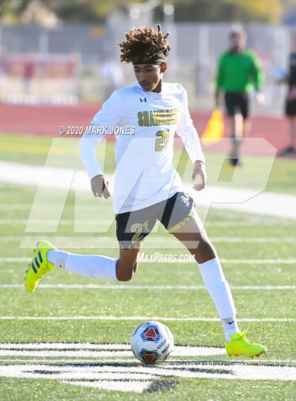Thumbnail 2 in Yuma Catholic vs. Phoenix Country Day (AIA 3A Semifinal) photogallery.