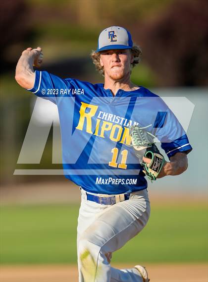 Thumbnail 3 in Turlock Christian vs. Ripon Christian (CIF SJS D7 Final) photogallery.