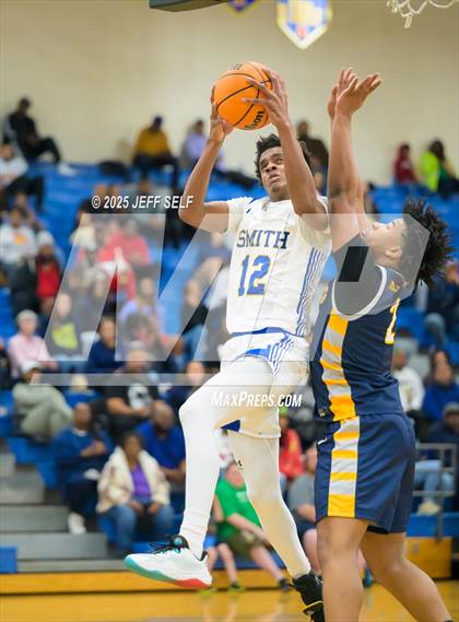 Thumbnail 2 in Western Branch @ Oscar Smith photogallery.