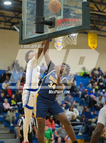 Thumbnail 2 in Western Branch @ Oscar Smith photogallery.