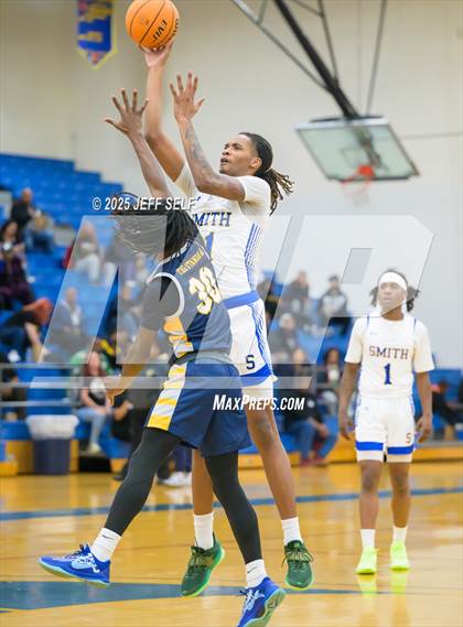 Thumbnail 1 in Western Branch @ Oscar Smith photogallery.