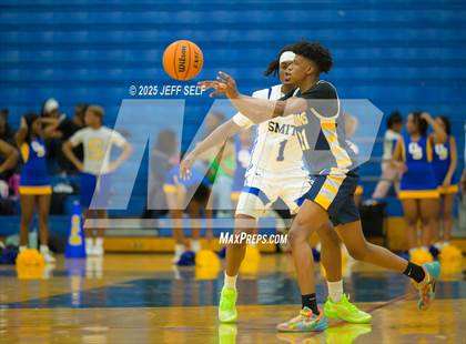 Thumbnail 1 in Western Branch @ Oscar Smith photogallery.