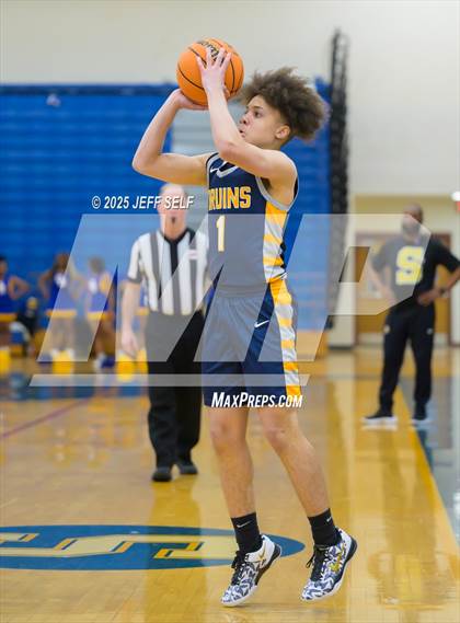 Thumbnail 3 in Western Branch @ Oscar Smith photogallery.