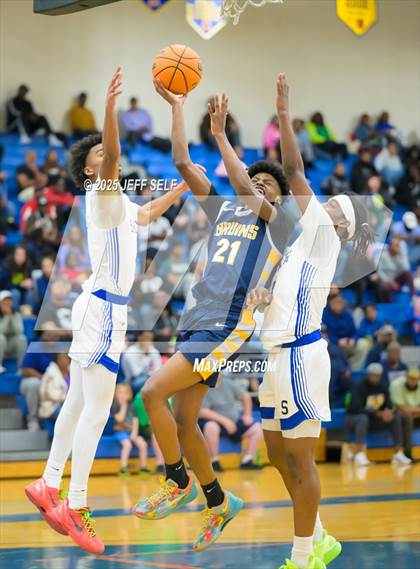 Thumbnail 2 in Western Branch @ Oscar Smith photogallery.