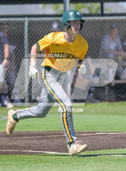 Thumbnail 2 in Columbine vs. Bishop Manogue (Coach Bob Invitational) photogallery.