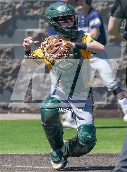 Thumbnail 2 in Columbine vs. Bishop Manogue (Coach Bob Invitational) photogallery.
