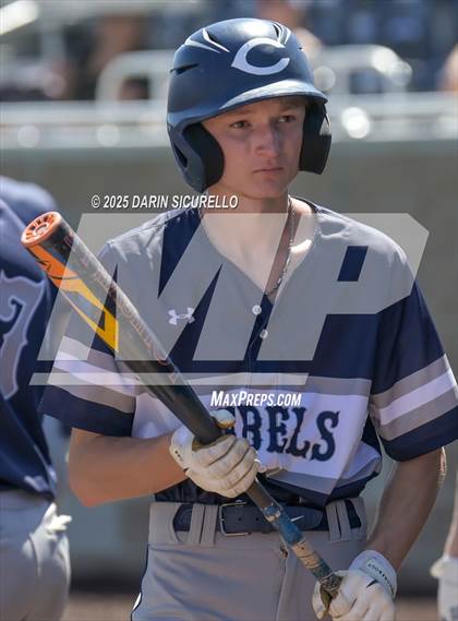 Thumbnail 2 in Columbine vs. Bishop Manogue (Coach Bob Invitational) photogallery.