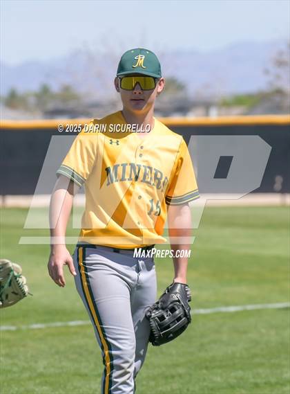 Thumbnail 2 in Columbine vs. Bishop Manogue (Coach Bob Invitational) photogallery.