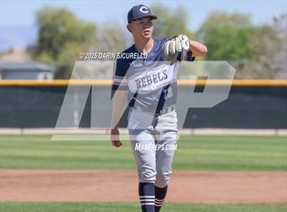 Thumbnail 3 in Columbine vs. Bishop Manogue (Coach Bob Invitational) photogallery.