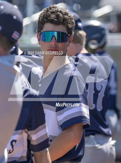 Thumbnail 3 in Columbine vs. Bishop Manogue (Coach Bob Invitational) photogallery.