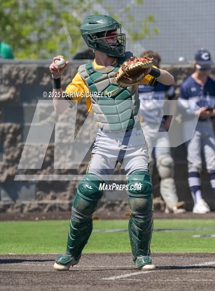 Thumbnail 1 in Columbine vs. Bishop Manogue (Coach Bob Invitational) photogallery.