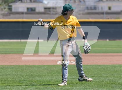 Thumbnail 1 in Columbine vs. Bishop Manogue (Coach Bob Invitational) photogallery.