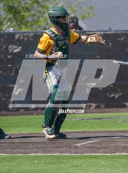 Thumbnail 3 in Columbine vs. Bishop Manogue (Coach Bob Invitational) photogallery.