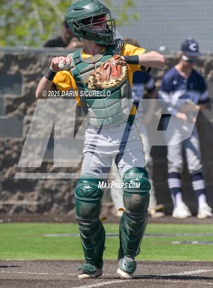 Thumbnail 2 in Columbine vs. Bishop Manogue (Coach Bob Invitational) photogallery.