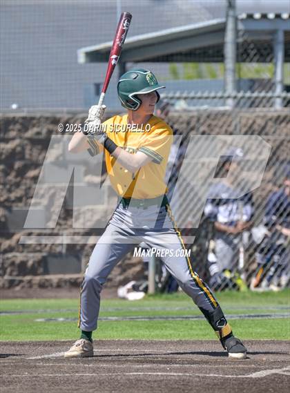 Thumbnail 2 in Columbine vs. Bishop Manogue (Coach Bob Invitational) photogallery.