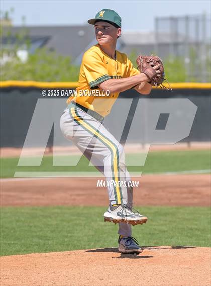 Thumbnail 1 in Columbine vs. Bishop Manogue (Coach Bob Invitational) photogallery.