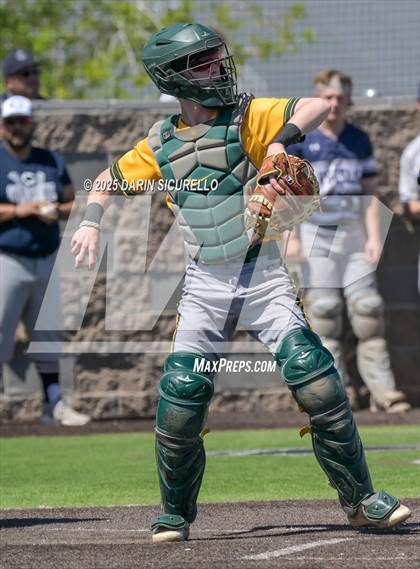 Thumbnail 1 in Columbine vs. Bishop Manogue (Coach Bob Invitational) photogallery.