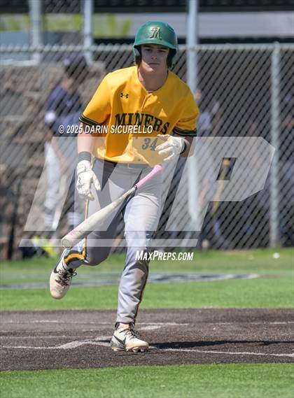 Thumbnail 3 in Columbine vs. Bishop Manogue (Coach Bob Invitational) photogallery.