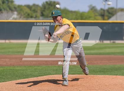 Thumbnail 3 in Columbine vs. Bishop Manogue (Coach Bob Invitational) photogallery.