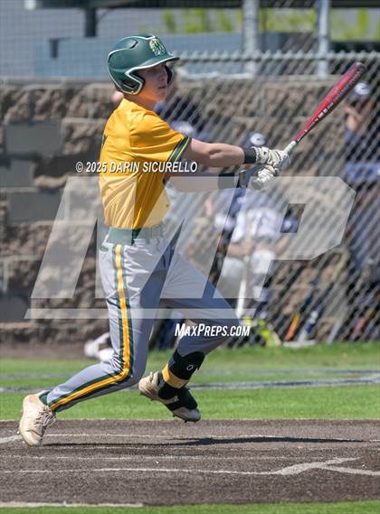 Thumbnail 3 in Columbine vs. Bishop Manogue (Coach Bob Invitational) photogallery.