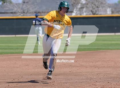 Thumbnail 1 in Columbine vs. Bishop Manogue (Coach Bob Invitational) photogallery.
