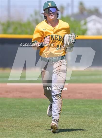 Thumbnail 2 in Columbine vs. Bishop Manogue (Coach Bob Invitational) photogallery.