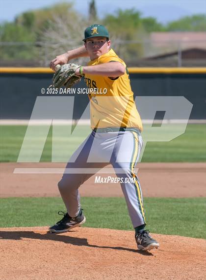 Thumbnail 2 in Columbine vs. Bishop Manogue (Coach Bob Invitational) photogallery.