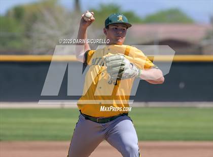 Thumbnail 2 in Columbine vs. Bishop Manogue (Coach Bob Invitational) photogallery.