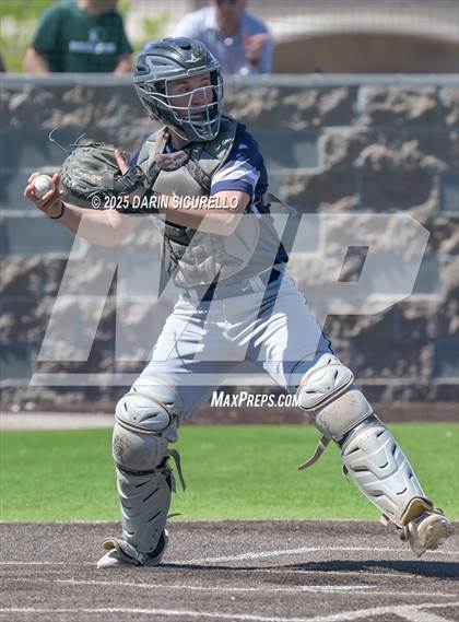 Thumbnail 1 in Columbine vs. Bishop Manogue (Coach Bob Invitational) photogallery.