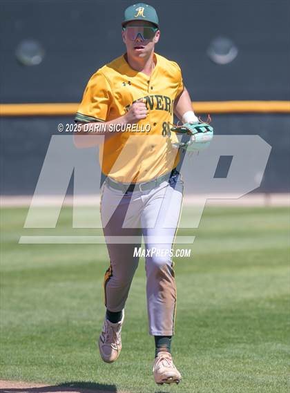 Thumbnail 2 in Columbine vs. Bishop Manogue (Coach Bob Invitational) photogallery.