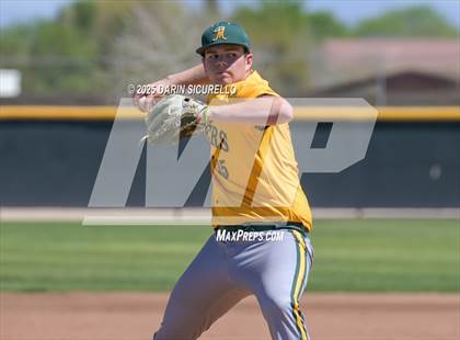 Thumbnail 2 in Columbine vs. Bishop Manogue (Coach Bob Invitational) photogallery.