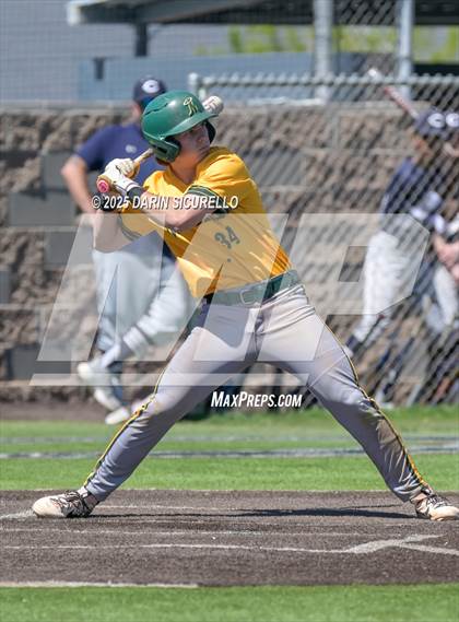 Thumbnail 3 in Columbine vs. Bishop Manogue (Coach Bob Invitational) photogallery.