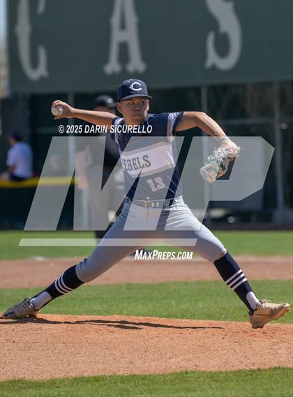 Thumbnail 2 in Columbine vs. Bishop Manogue (Coach Bob Invitational) photogallery.