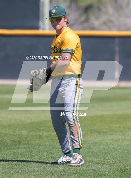Thumbnail 3 in Columbine vs. Bishop Manogue (Coach Bob Invitational) photogallery.