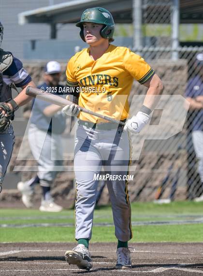 Thumbnail 2 in Columbine vs. Bishop Manogue (Coach Bob Invitational) photogallery.