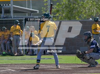 Thumbnail 1 in Columbine vs. Bishop Manogue (Coach Bob Invitational) photogallery.