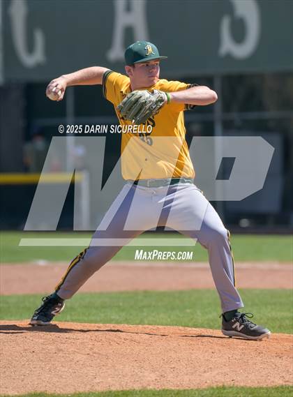 Thumbnail 3 in Columbine vs. Bishop Manogue (Coach Bob Invitational) photogallery.