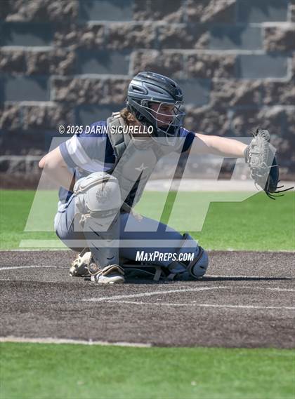 Thumbnail 2 in Columbine vs. Bishop Manogue (Coach Bob Invitational) photogallery.