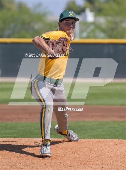 Thumbnail 3 in Columbine vs. Bishop Manogue (Coach Bob Invitational) photogallery.