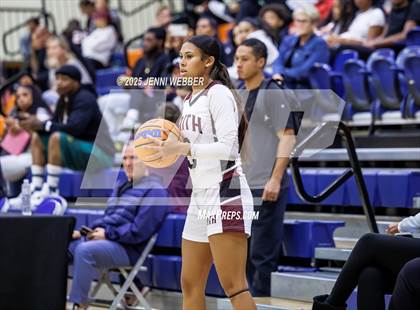 Thumbnail 3 in Faith Lutheran vs. Foothill (Las Vegas Thanksgiving Showcase) photogallery.