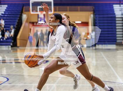 Thumbnail 3 in Faith Lutheran vs. Foothill (Las Vegas Thanksgiving Showcase) photogallery.